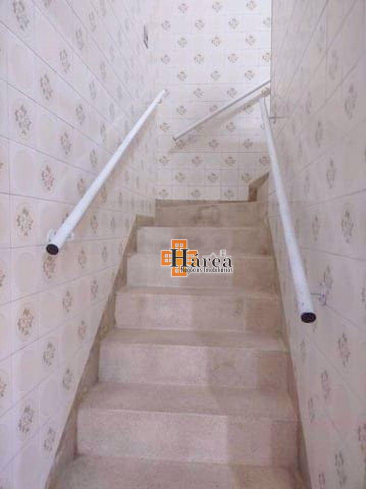 Casa à venda com 3 quartos, 200m² - Foto 12