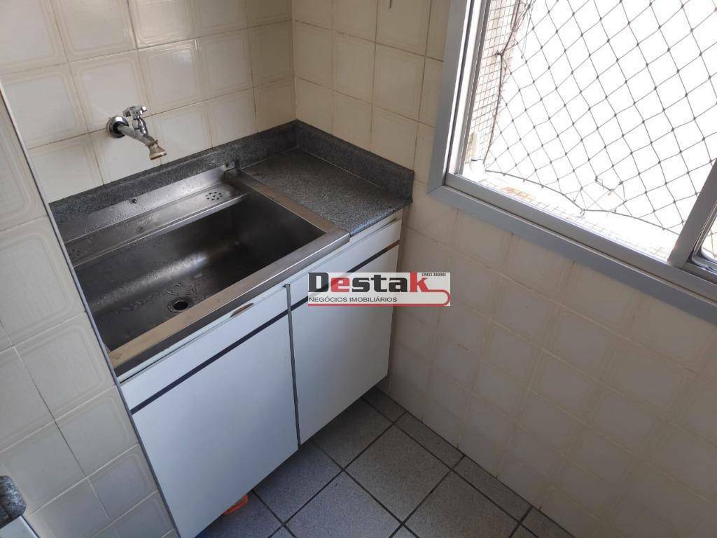 Apartamento à venda com 2 quartos, 72m² - Foto 7