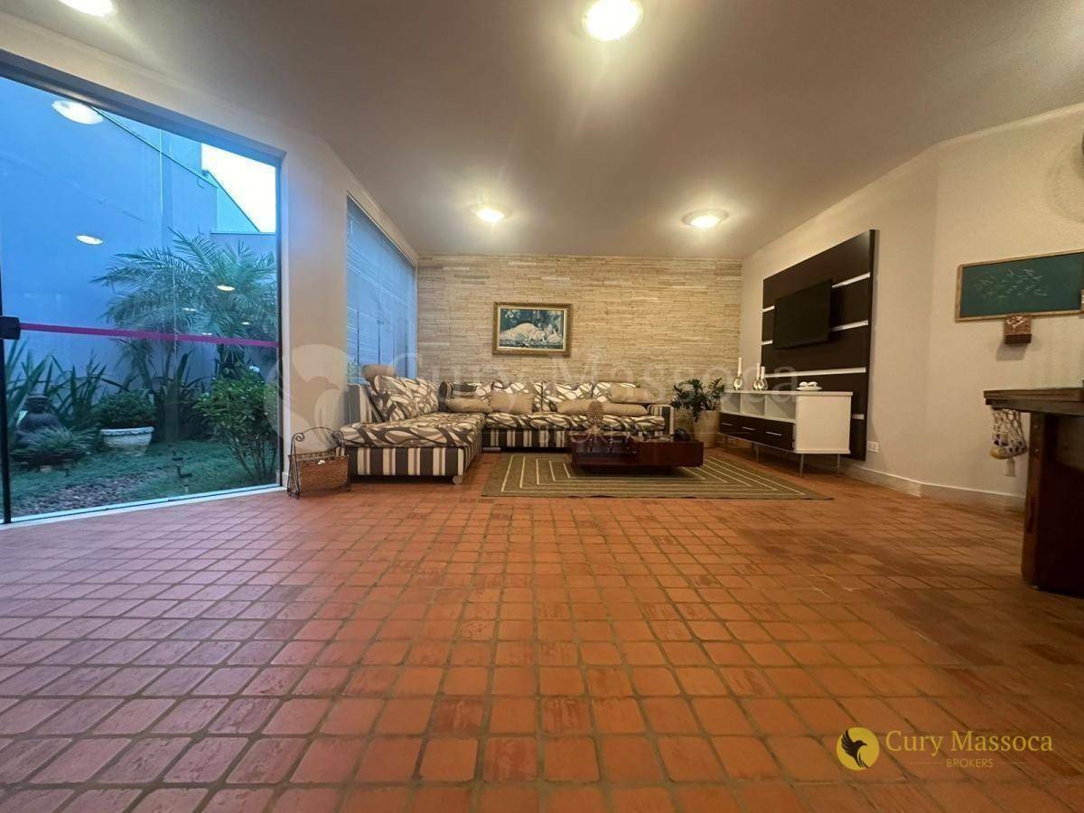 Casa de Condomínio à venda com 4 quartos, 500m² - Foto 17