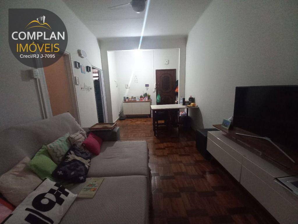 Apartamento à venda com 1 quarto, 50m² - Foto 1