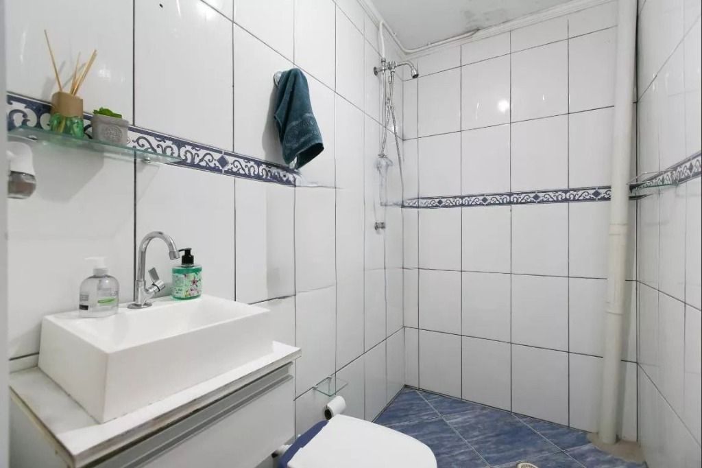 Sobrado à venda com 2 quartos, 205m² - Foto 11