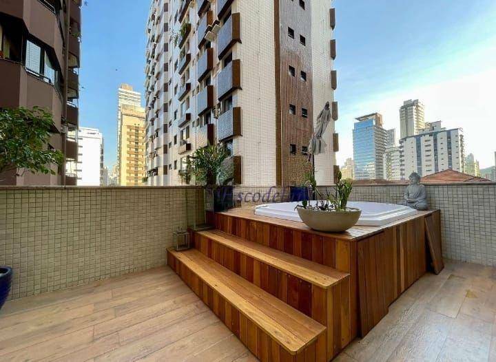 Apartamento à venda com 3 quartos, 203m² - Foto 49