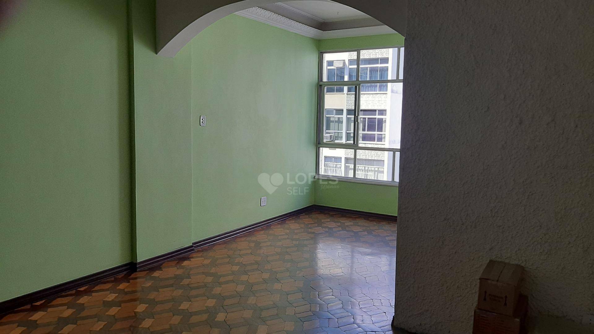 Apartamento à venda com 3 quartos, 132m² - Foto 2