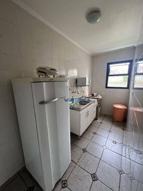 Apartamento à venda com 3 quartos, 162m² - Foto 29