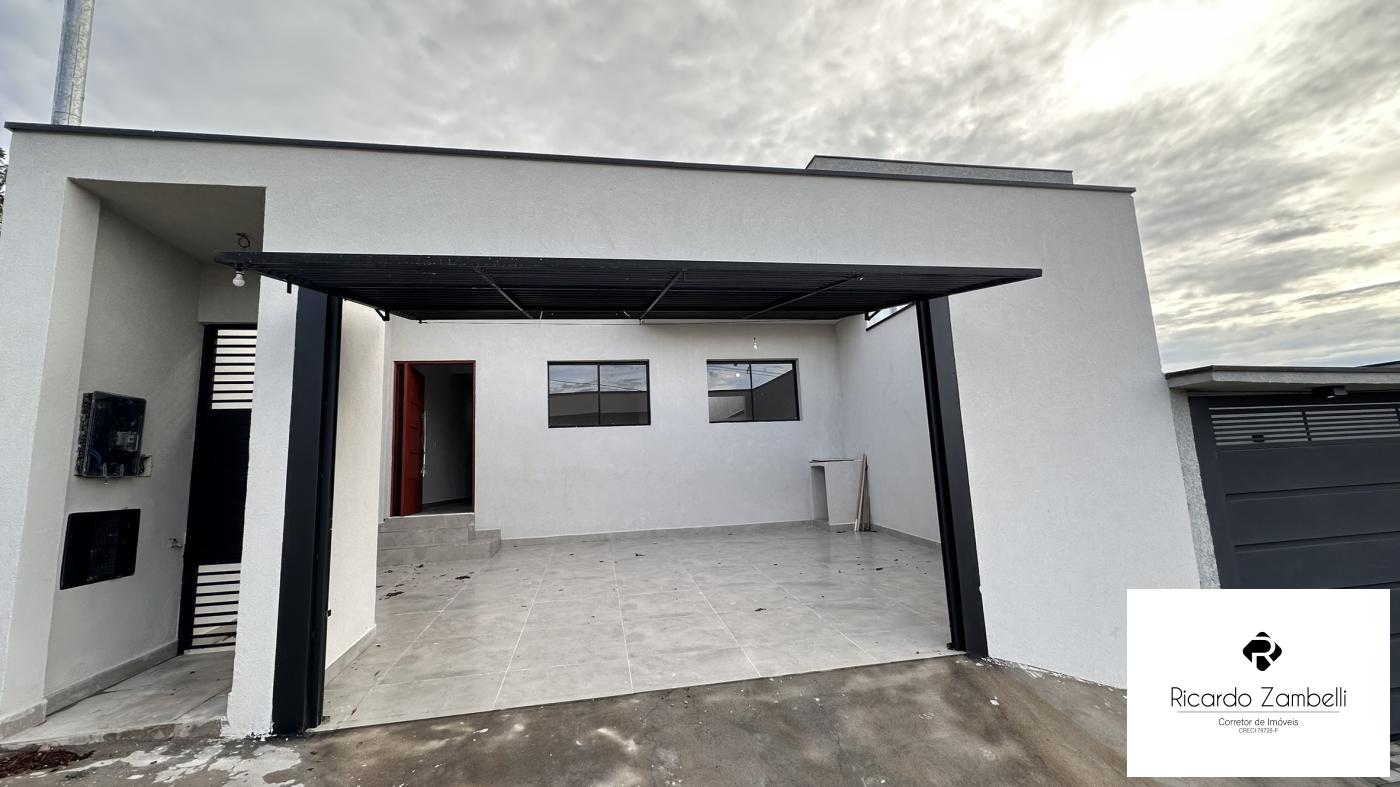 Casa à venda com 3 quartos, 140m² - Foto 1