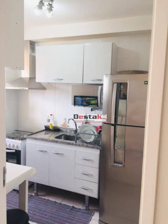 Apartamento à venda com 2 quartos, 54m² - Foto 10