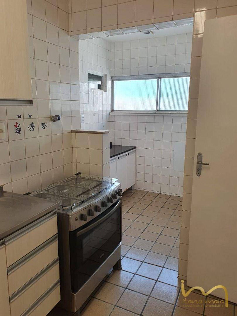 Apartamento à venda com 2 quartos, 137m² - Foto 4