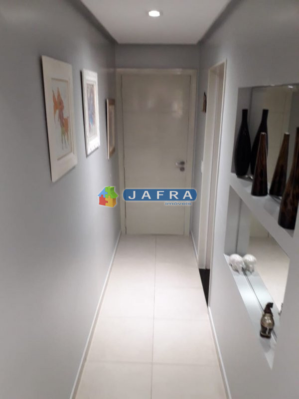 Apartamento à venda com 2 quartos, 72m² - Foto 2