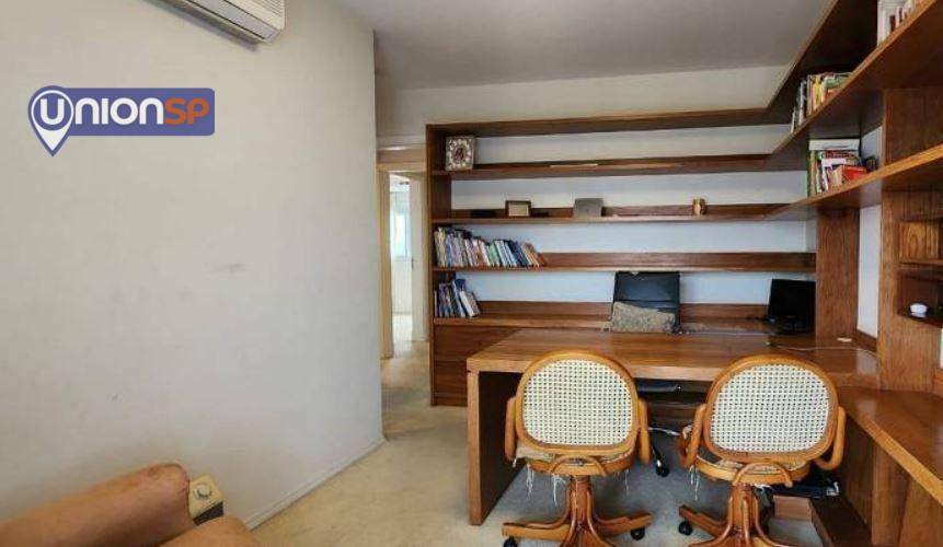 Apartamento à venda com 4 quartos, 250m² - Foto 12