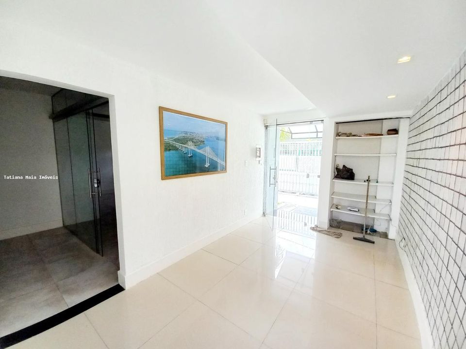 Casa à venda com 3 quartos, 156m² - Foto 3