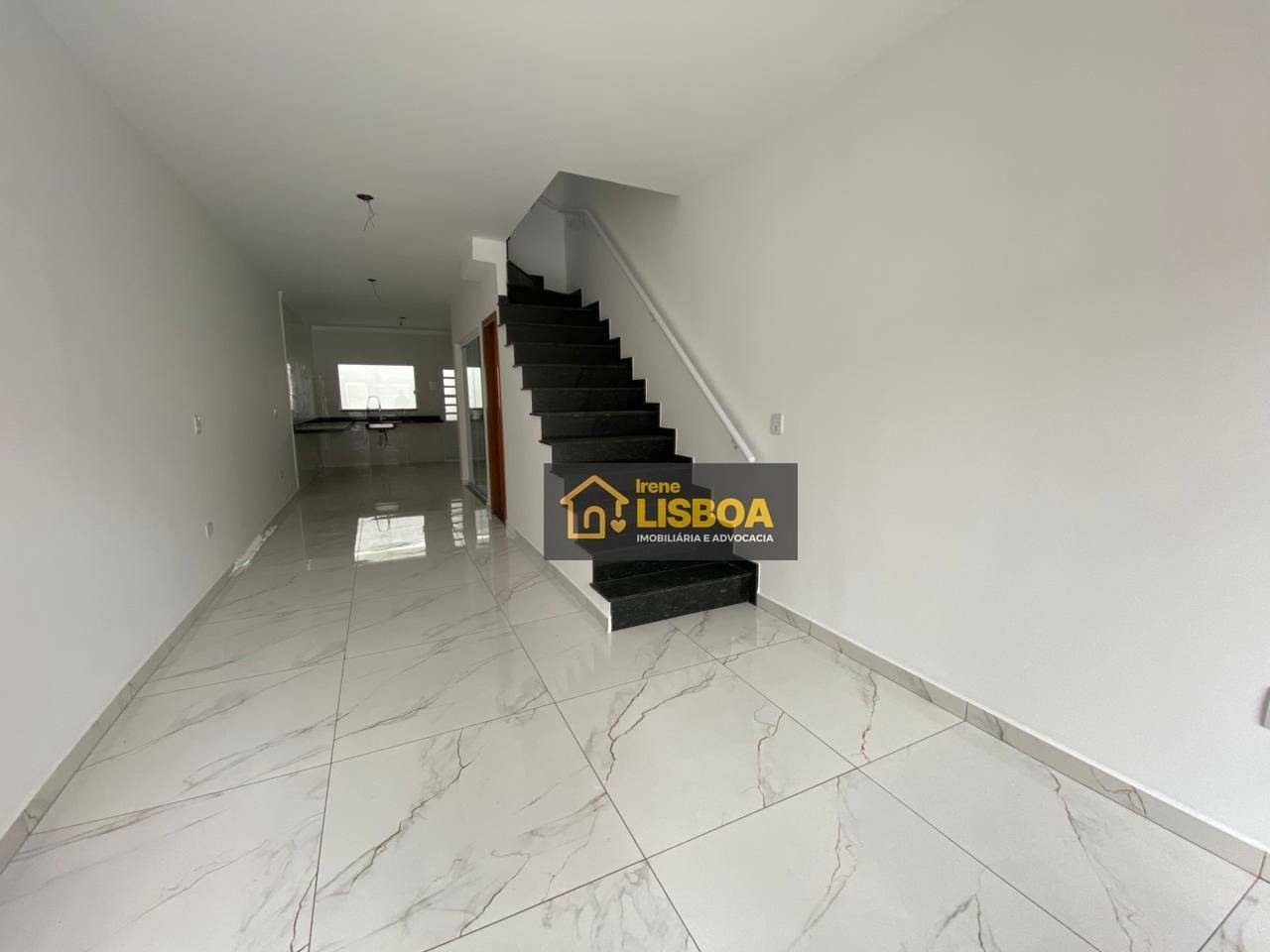 Casa à venda com 3 quartos, 170m² - Foto 9