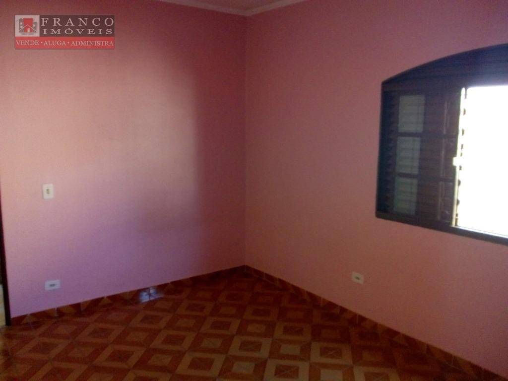 Casa, 4 quartos, 300 m² - Foto 15