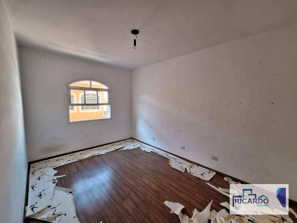 Sobrado à venda com 3 quartos, 190m² - Foto 16