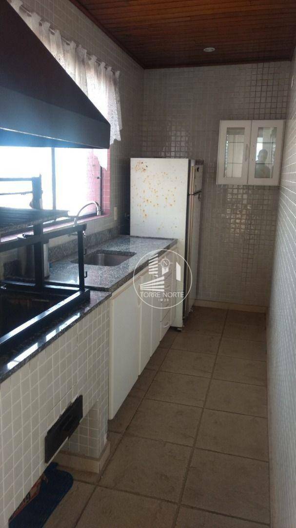 Cobertura à venda com 4 quartos, 250m² - Foto 15