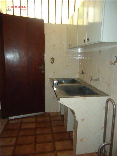 Casa à venda com 3 quartos, 306m² - Foto 25