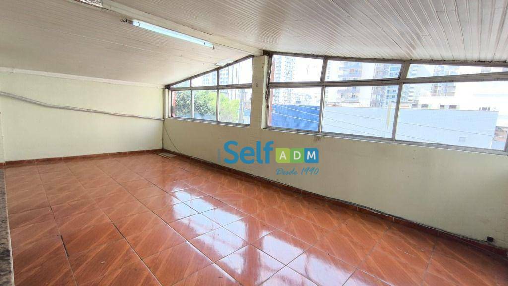 Sobrado para alugar com 2 quartos, 130m² - Foto 1