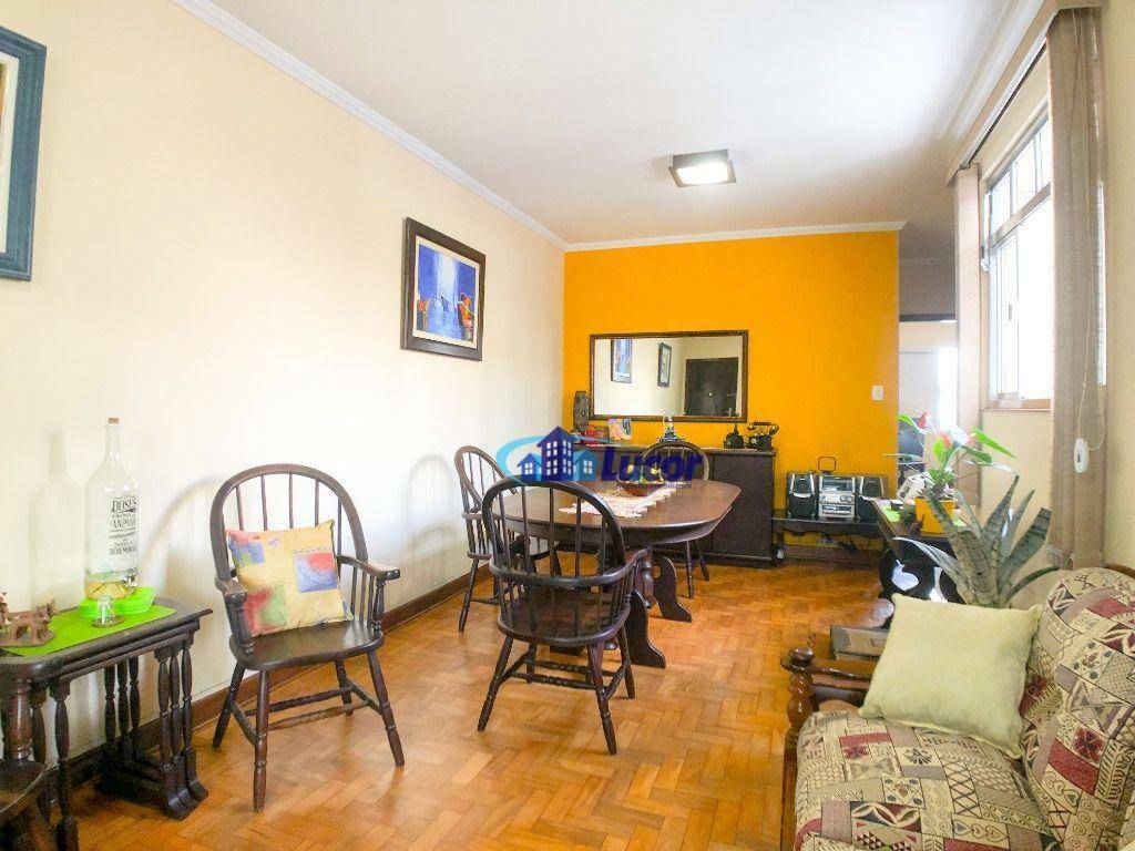 Apartamento à venda com 2 quartos, 74m² - Foto 4