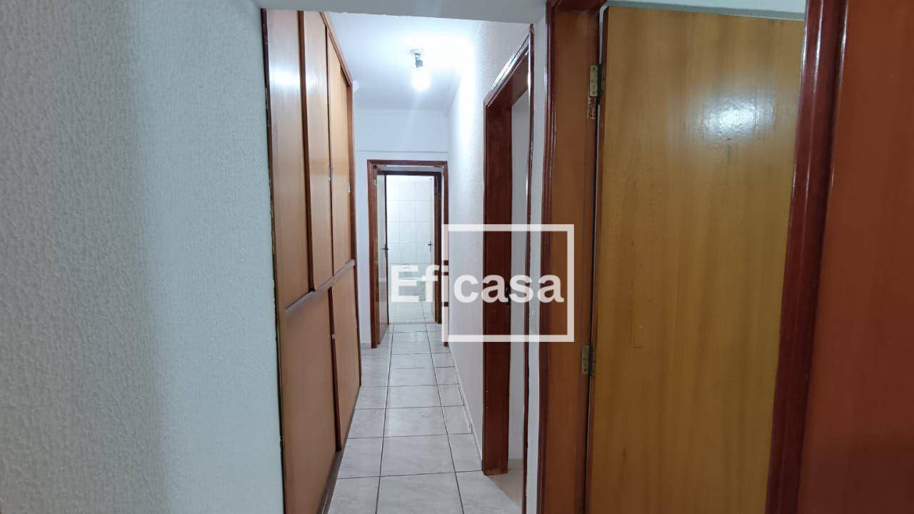 Apartamento à venda com 3 quartos, 123m² - Foto 9