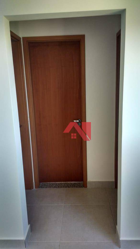 Apartamento à venda com 2 quartos, 44m² - Foto 3