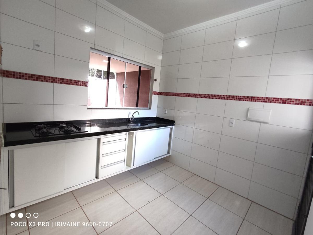 Casa à venda com 2 quartos, 150m² - Foto 11