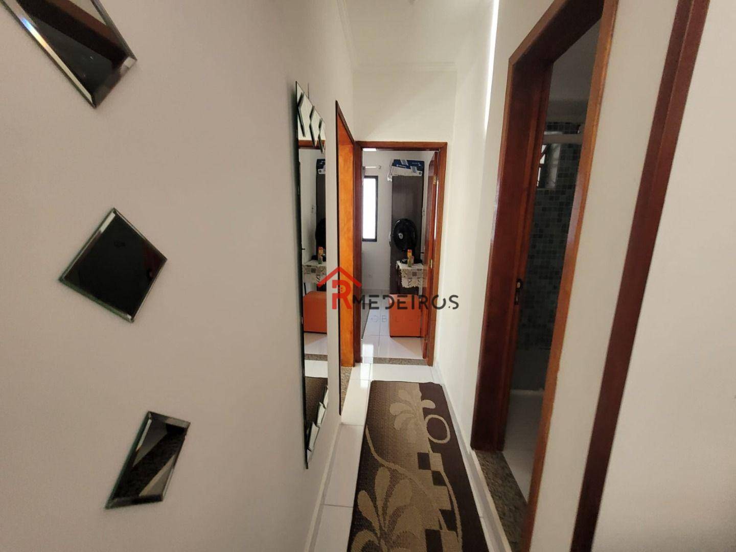 Apartamento à venda com 2 quartos, 70m² - Foto 8