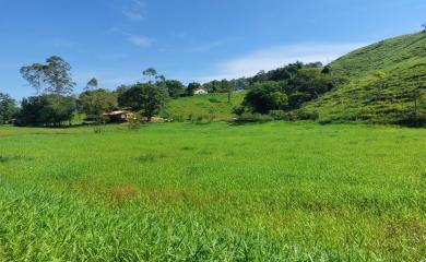 Fazenda à venda com 2 quartos, 47000m² - Foto 18