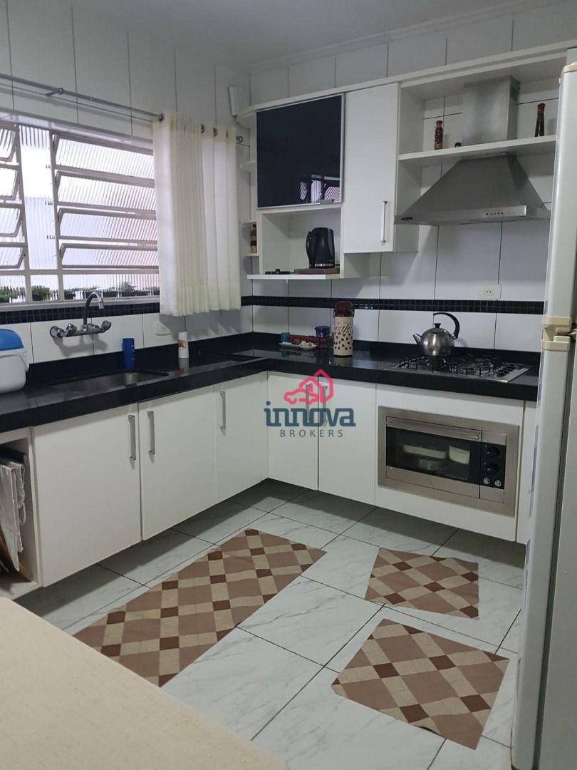 Casa à venda com 3 quartos, 250m² - Foto 28