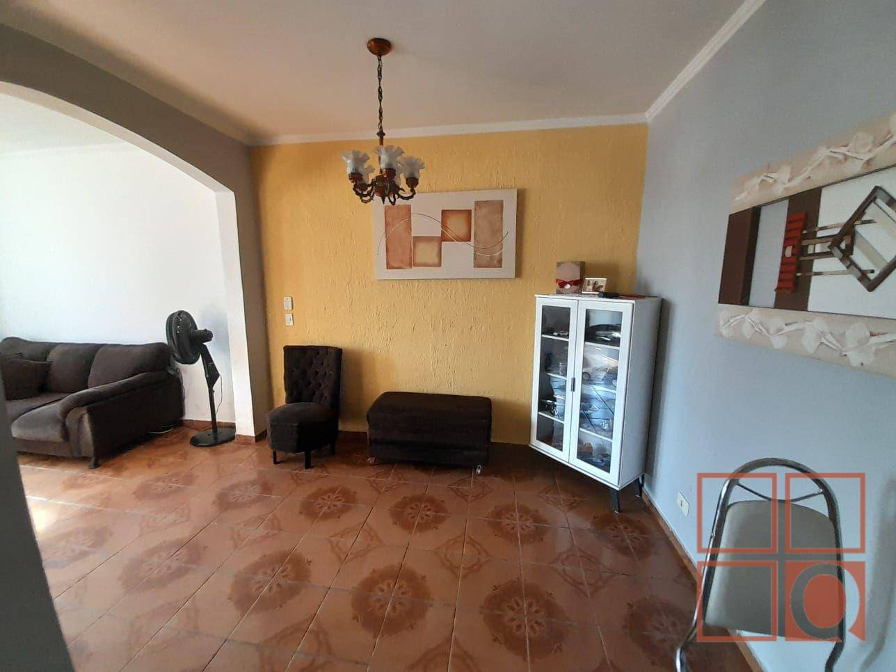 Casa de Condomínio à venda com 4 quartos, 250m² - Foto 32