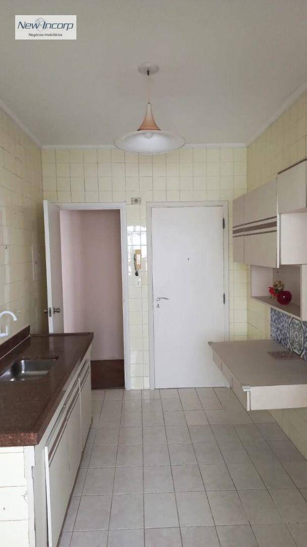 Apartamento à venda com 2 quartos, 100m² - Foto 11