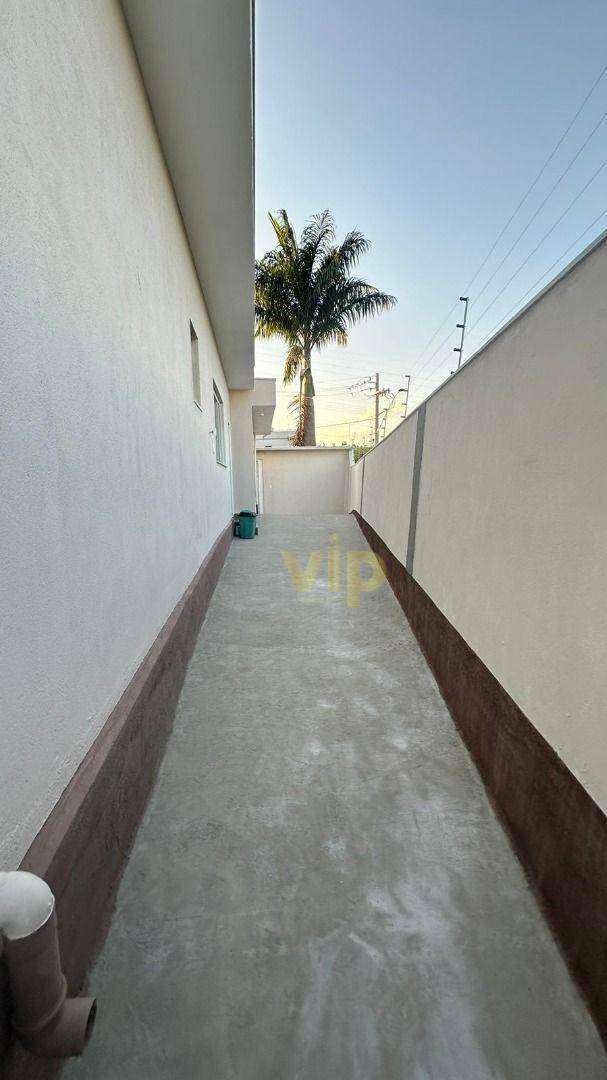 Casa à venda com 3 quartos, 153m² - Foto 14