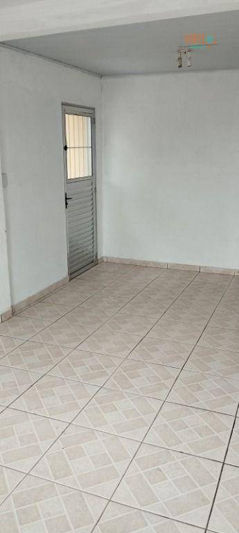 Sobrado à venda com 3 quartos, 150m² - Foto 30