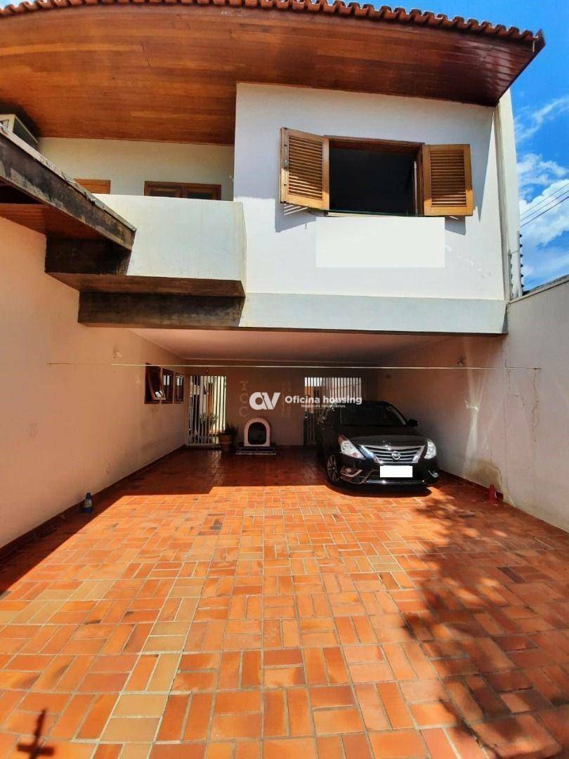 Sobrado à venda com 3 quartos, 382m² - Foto 3