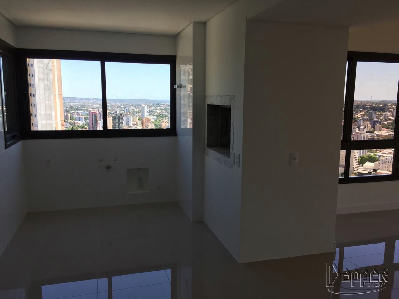 Apartamento à venda com 3 quartos, 204m² - Foto 3