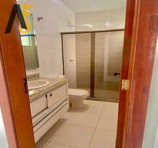 Casa à venda com 2 quartos, 100m² - Foto 13