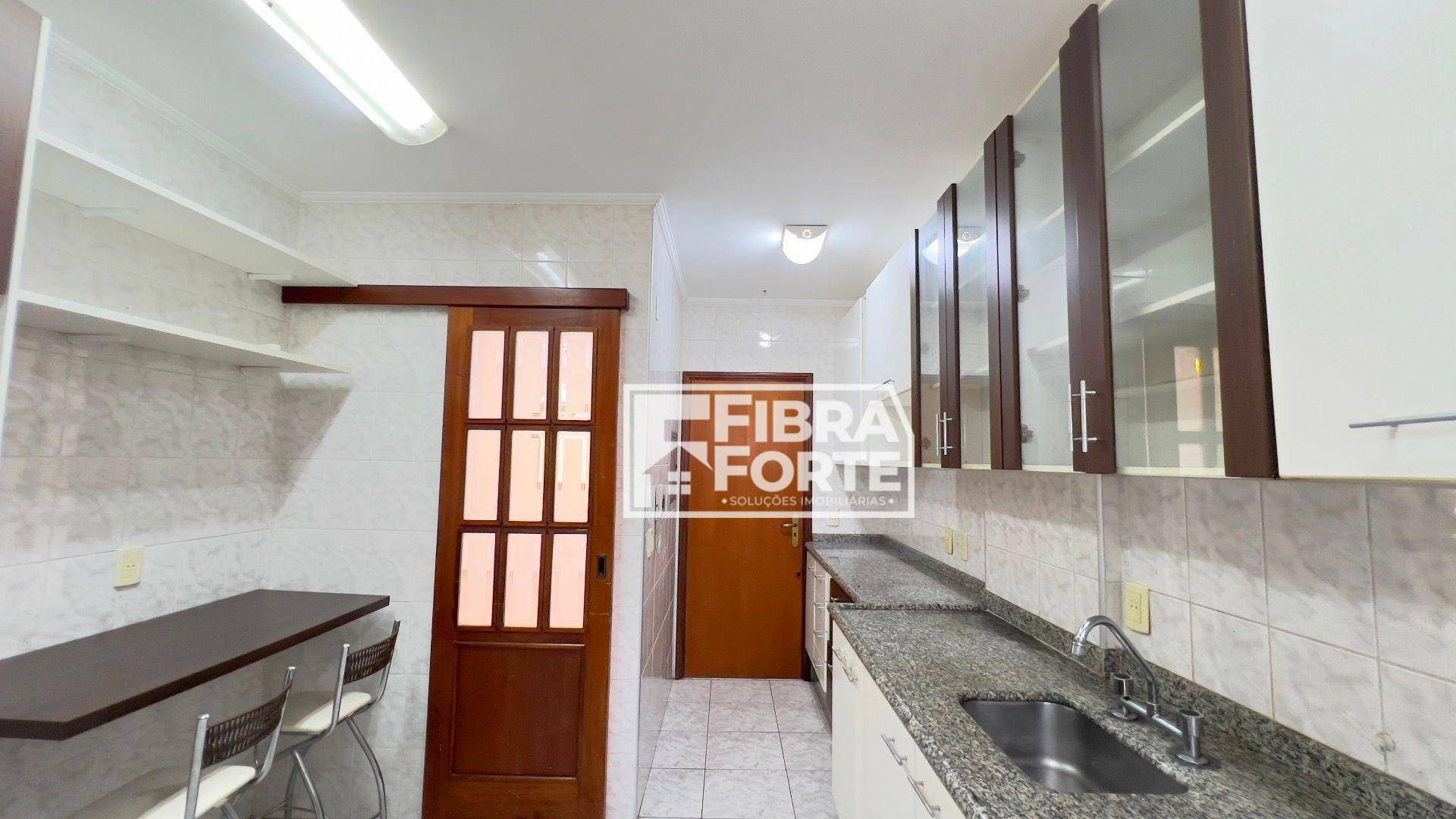 Apartamento à venda com 3 quartos, 117m² - Foto 15