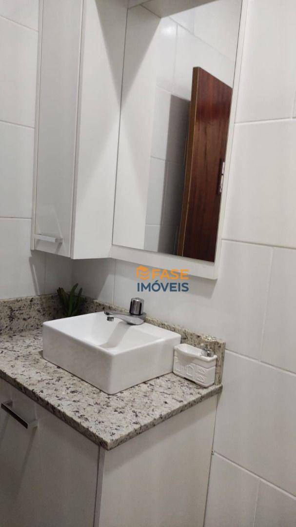 Casa à venda com 3 quartos, 181m² - Foto 18