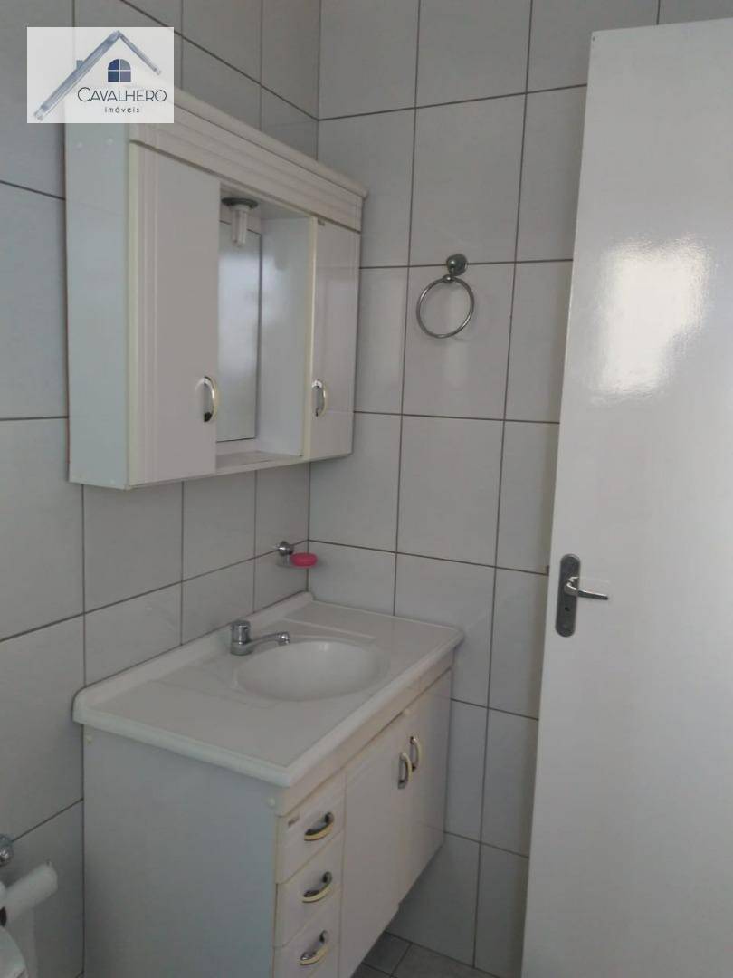 Apartamento à venda com 2 quartos, 69m² - Foto 8