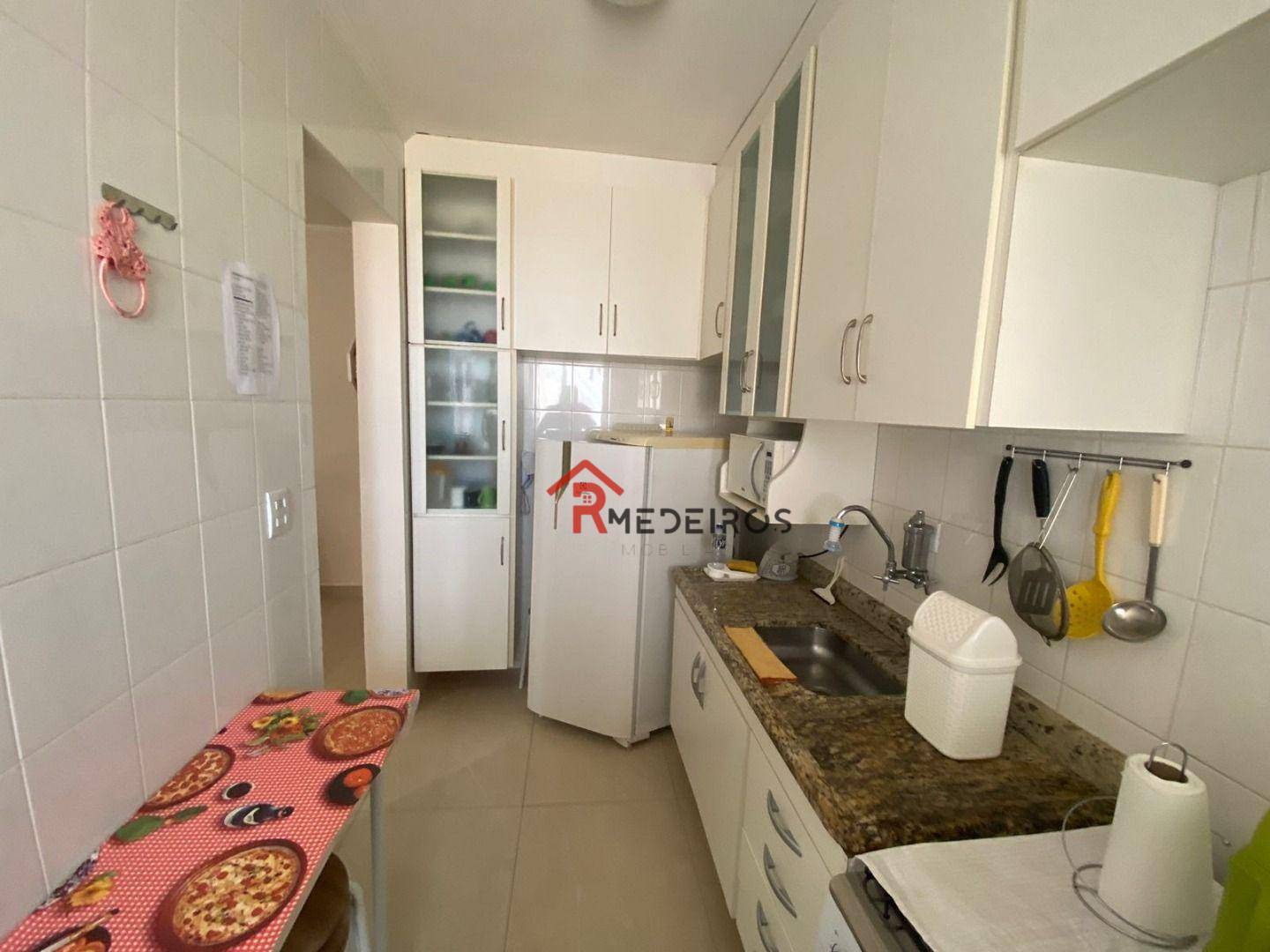 Apartamento à venda com 2 quartos, 70m² - Foto 12