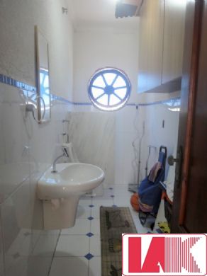 Casa à venda com 1 quarto, 169m² - Foto 10