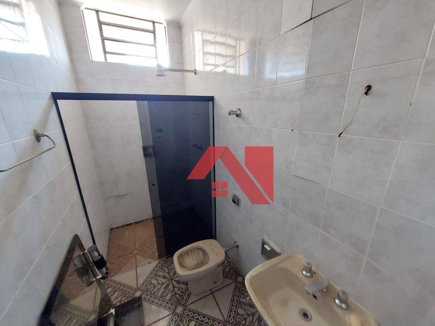 Casa à venda com 3 quartos, 200m² - Foto 9