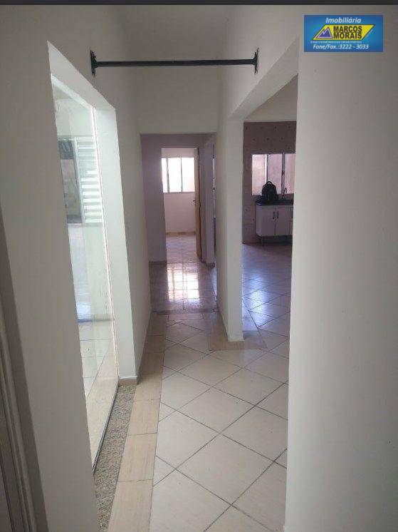 Casa à venda com 4 quartos, 250m² - Foto 13