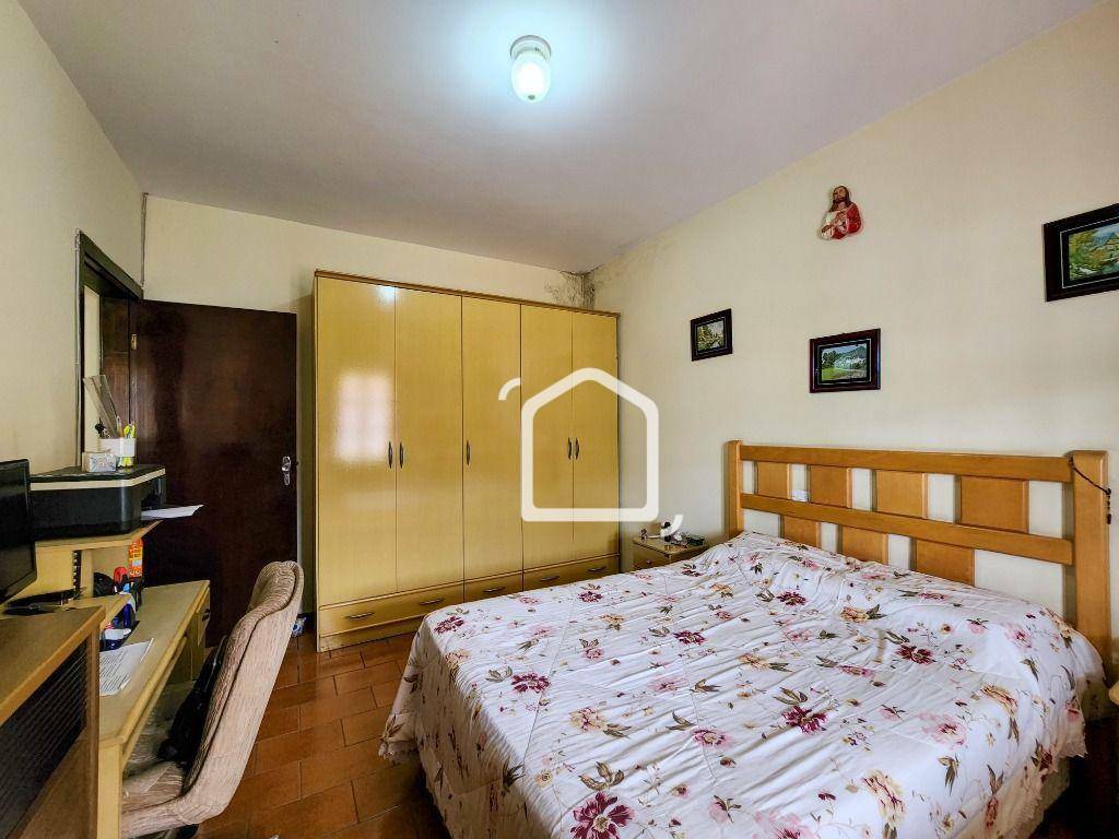 Casa à venda com 3 quartos, 131m² - Foto 9