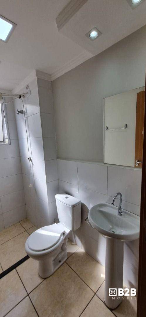 Apartamento à venda com 2 quartos, 44m² - Foto 11