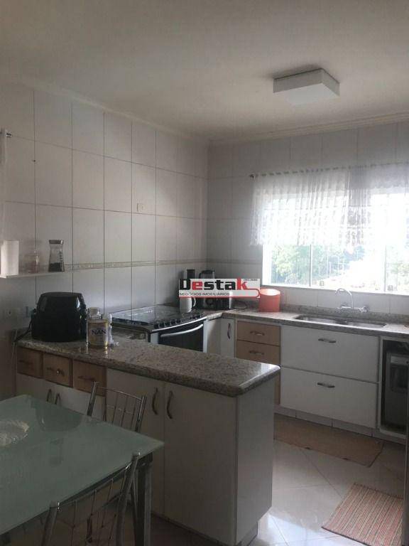 Sobrado à venda com 3 quartos, 400m² - Foto 27