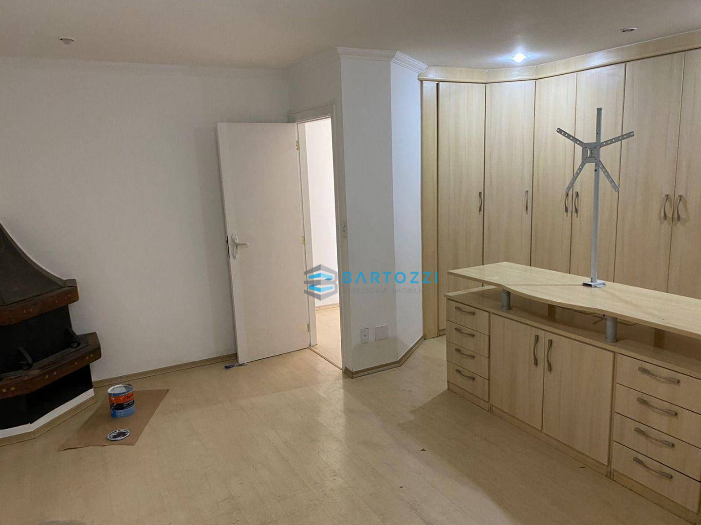 Sobrado à venda com 2 quartos, 190m² - Foto 26