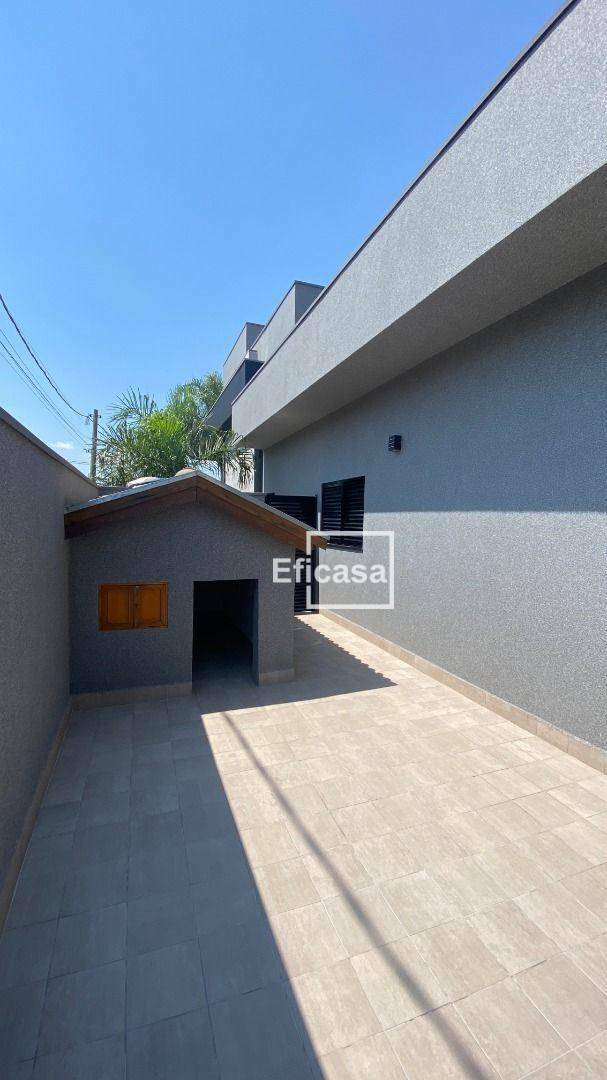 Casa de Condomínio à venda com 3 quartos, 260m² - Foto 4