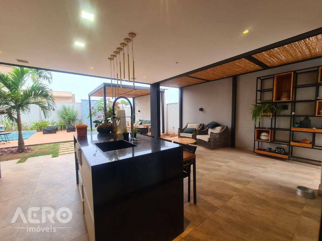 Casa de Condomínio à venda com 3 quartos, 209m² - Foto 19