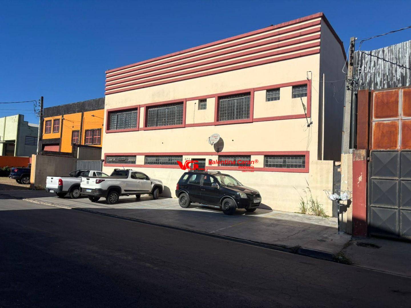 Depósito-Galpão, 732 m² - Foto 1