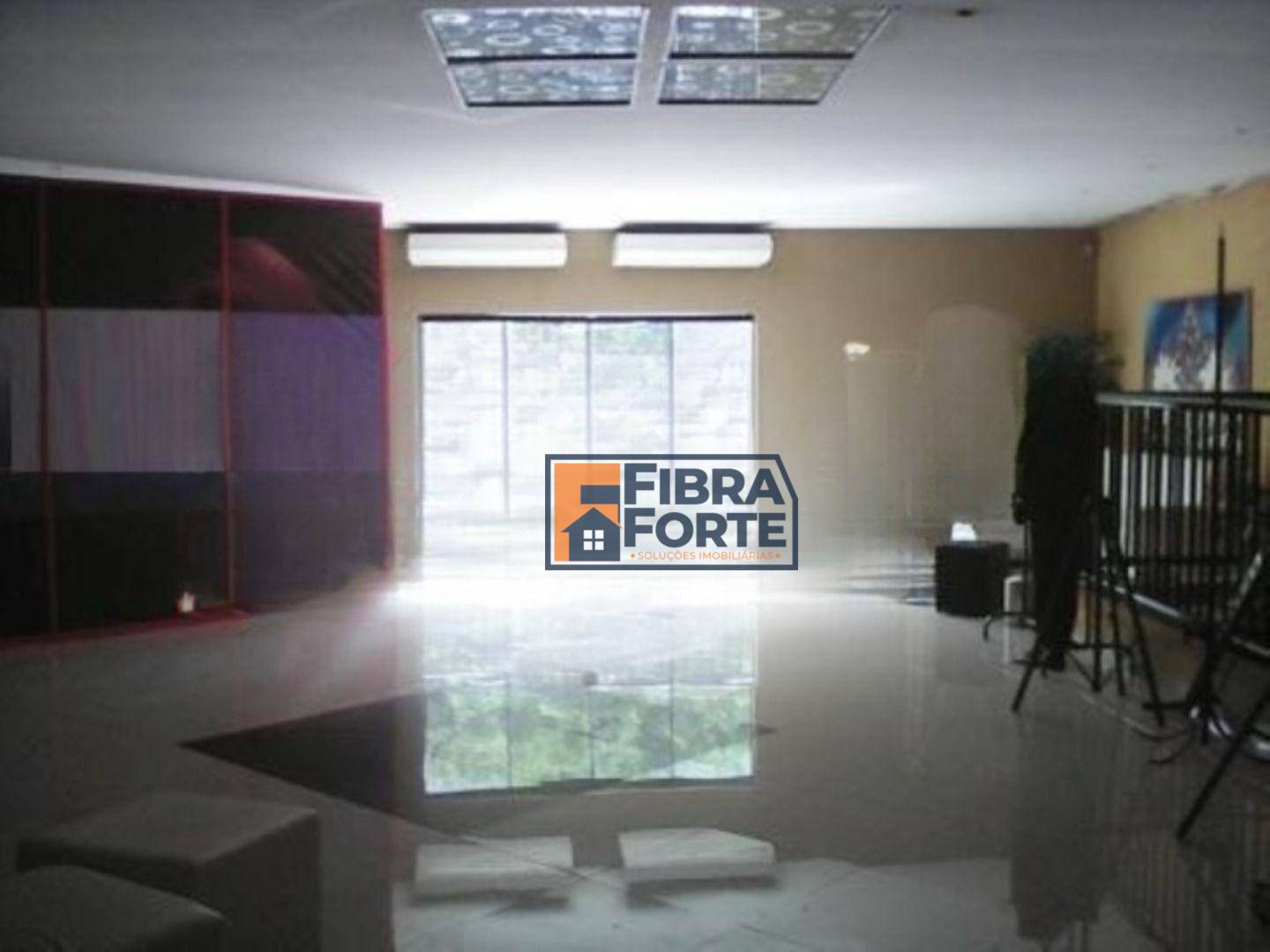 Loja-Salão para alugar, 400m² - Foto 1