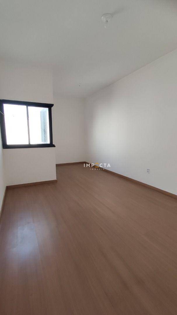 Casa à venda com 3 quartos, 147m² - Foto 14